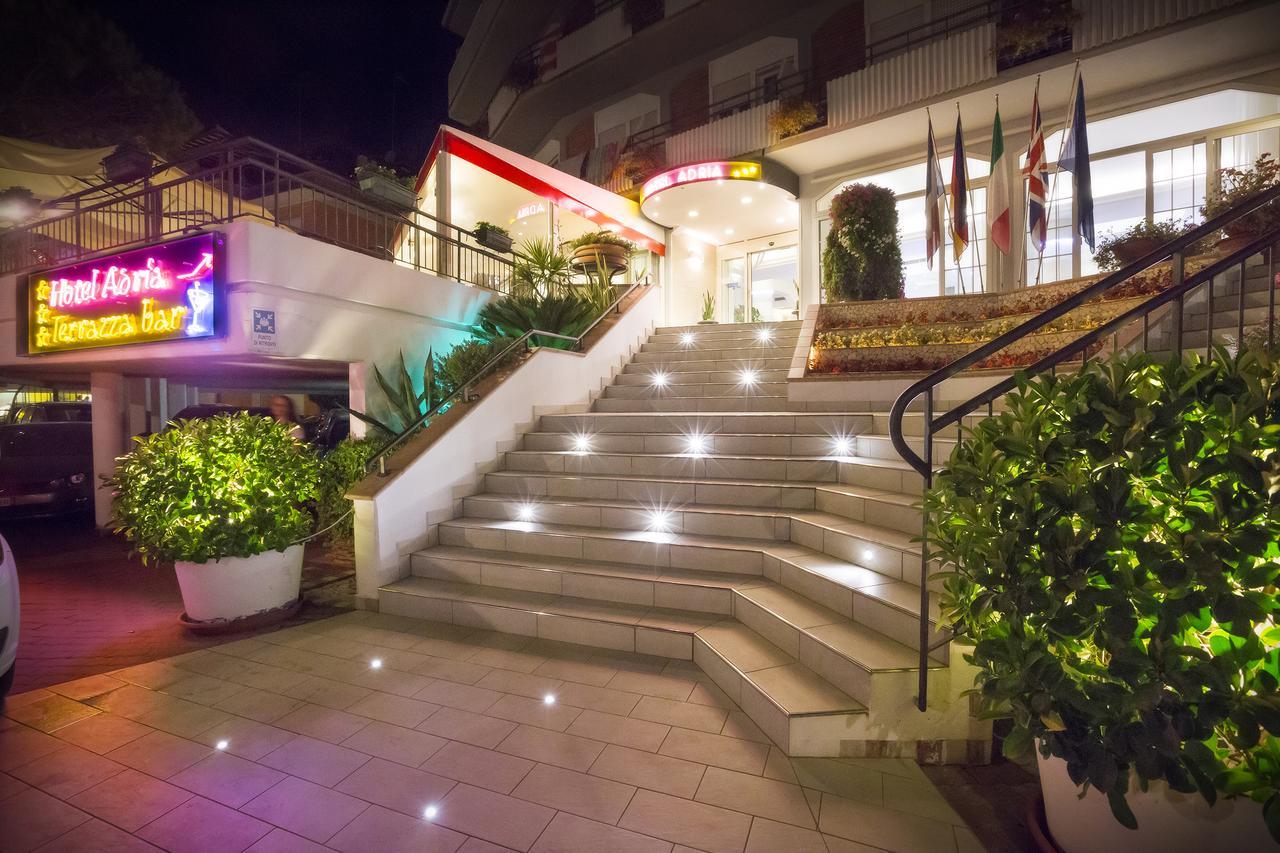 Hotel Adria Sul Mare Каорле Экстерьер фото