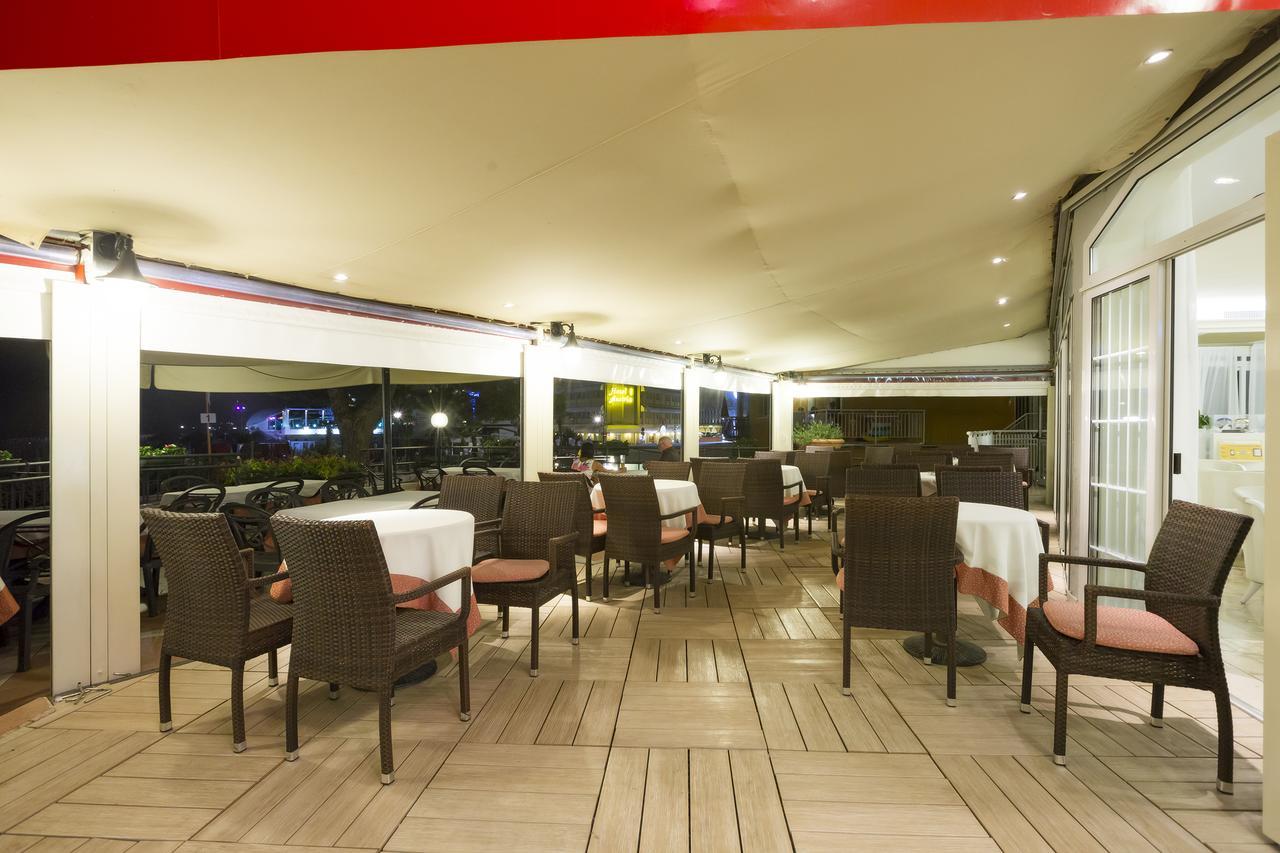 Hotel Adria Sul Mare Каорле Экстерьер фото